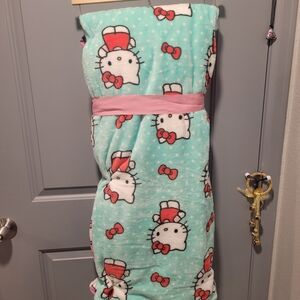 Hello Kitty Pink and Blue Cloud 2 Pack Throw Set